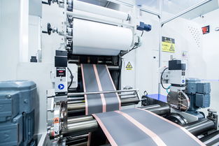 蜂巢能源斥資20億歐元布局歐洲，AI智造引領(lǐng)疊時(shí)代能源技術(shù)革新